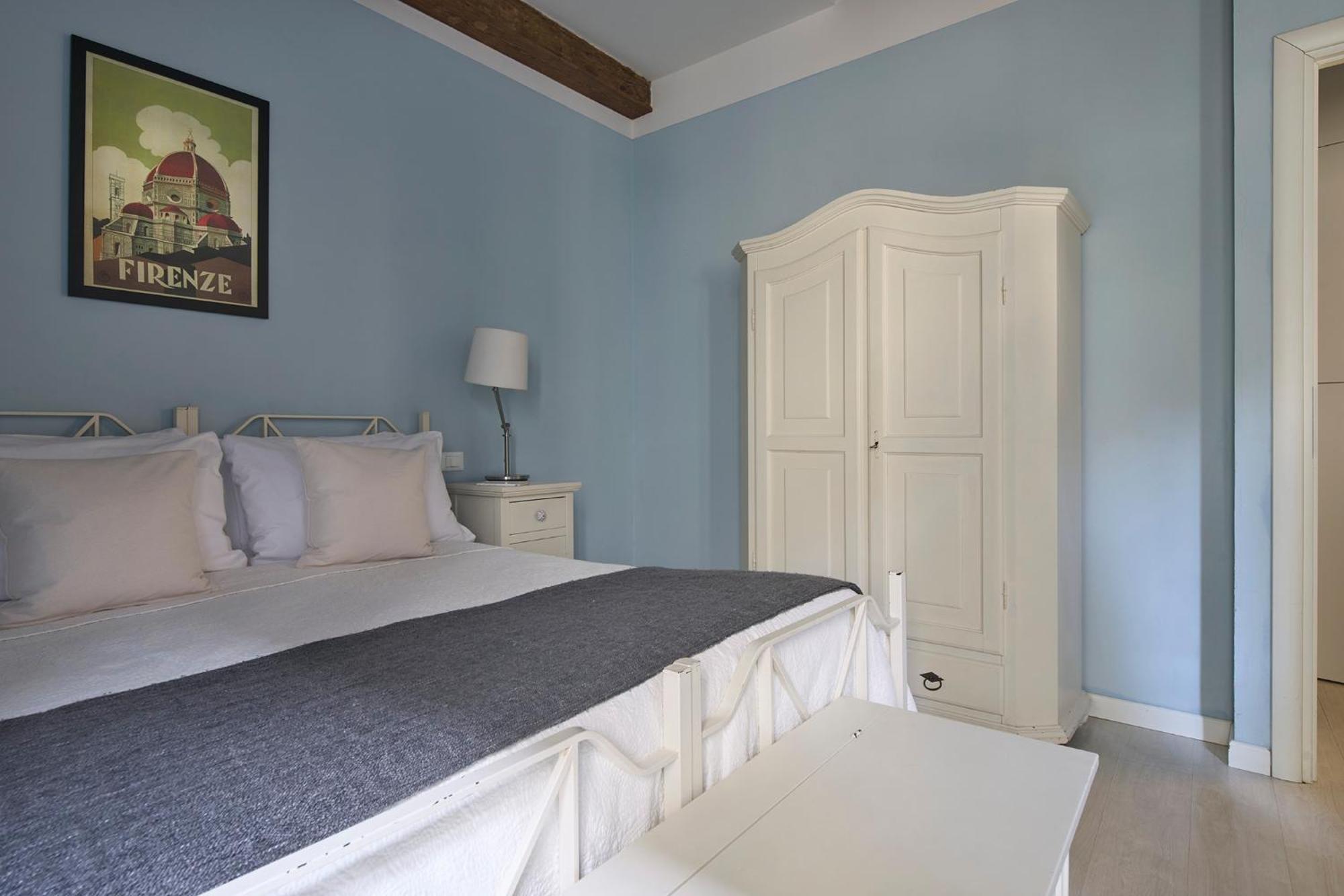 Panicale Blue Historic 1Br Stay Near Medici Chapels & Mercato Centrale 피렌체 외부 사진