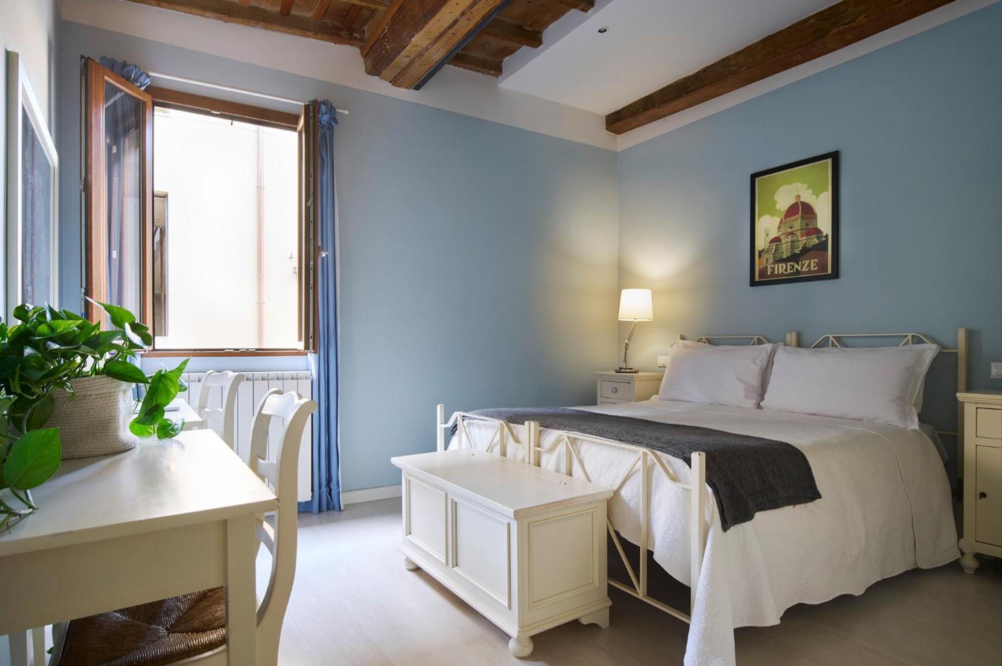 Panicale Blue Historic 1Br Stay Near Medici Chapels & Mercato Centrale 피렌체 외부 사진