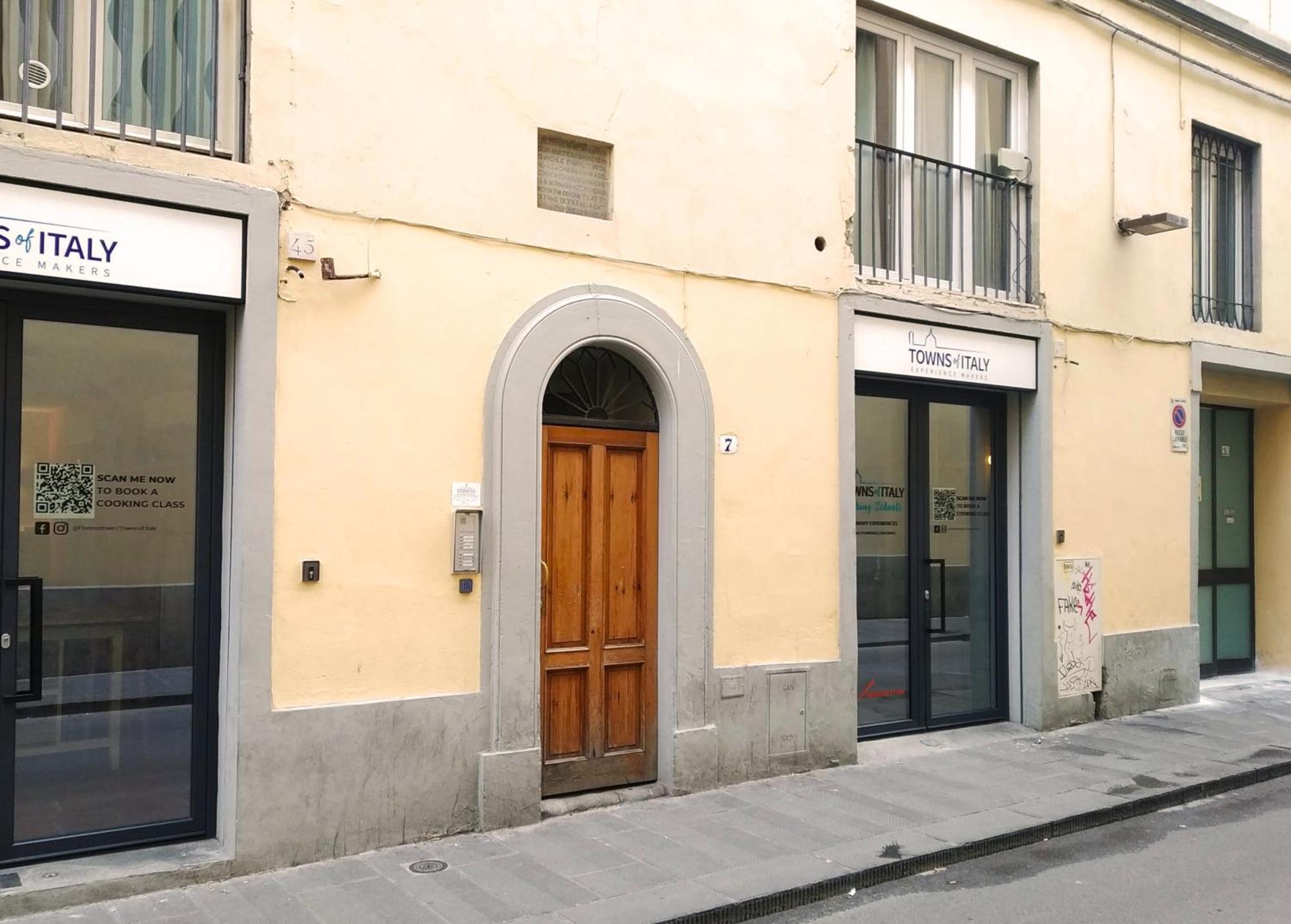 Panicale Blue Historic 1Br Stay Near Medici Chapels & Mercato Centrale 피렌체 외부 사진